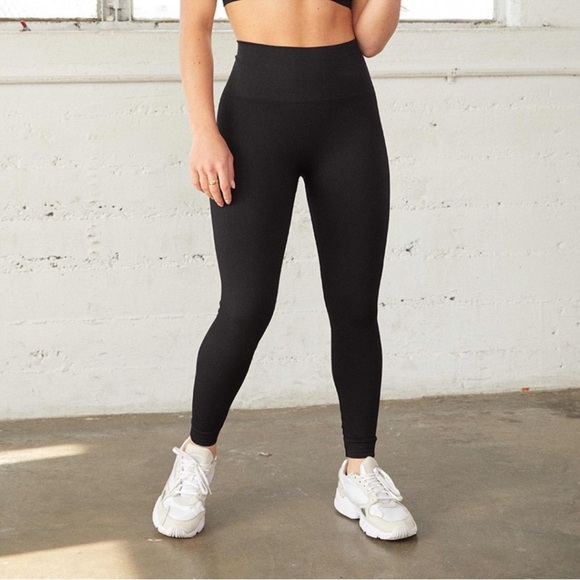 NWOT Set Active Size:XS/S Sculptflex Black Leggings - Picture 2 of 11